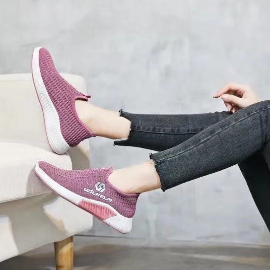 Sepatu Slip On Wanita Import OP2 (FREE BOX) - Discontinue