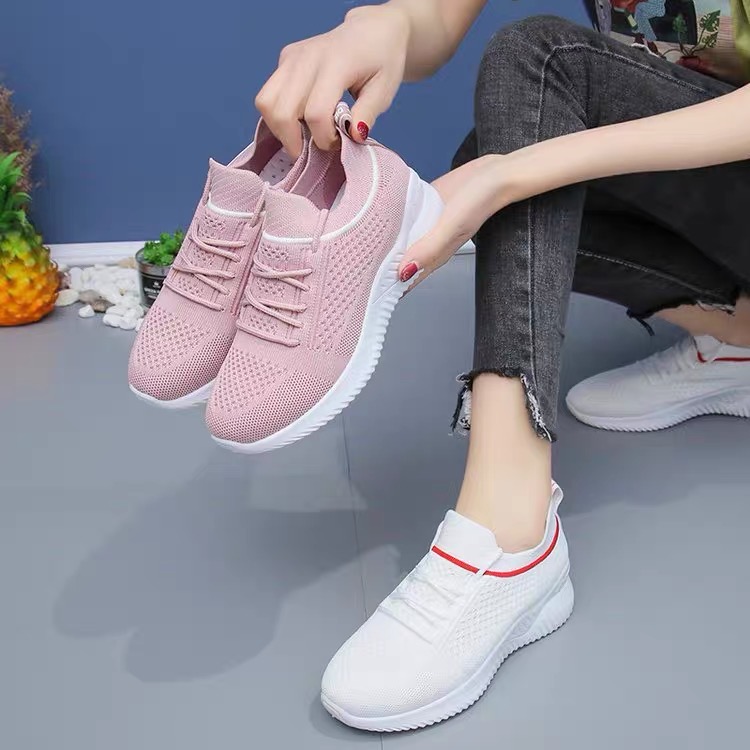 Whoppy SP16 Sepatu Sneakers Wanita Import (FREE BOX)