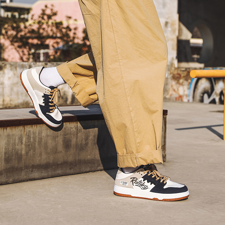 Whoppy SL23 Sepatu Sneakers Pria Import (FREE BOX)