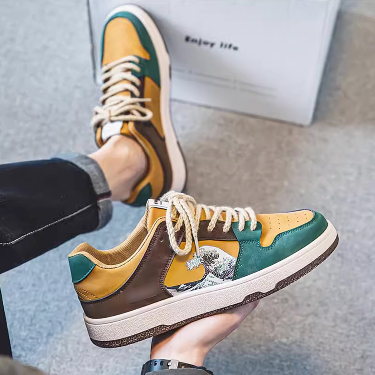 Whoppy SL30 Sepatu Sneakers Pria Import (FREE BOX) - Discontinue