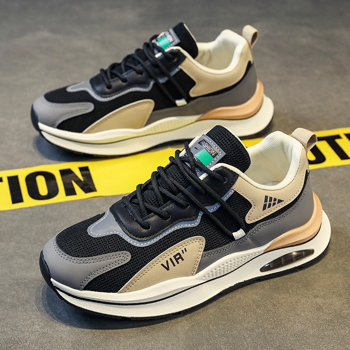 Whoppy SL32 Sepatu Sneakers Pria Import (FREE BOX)