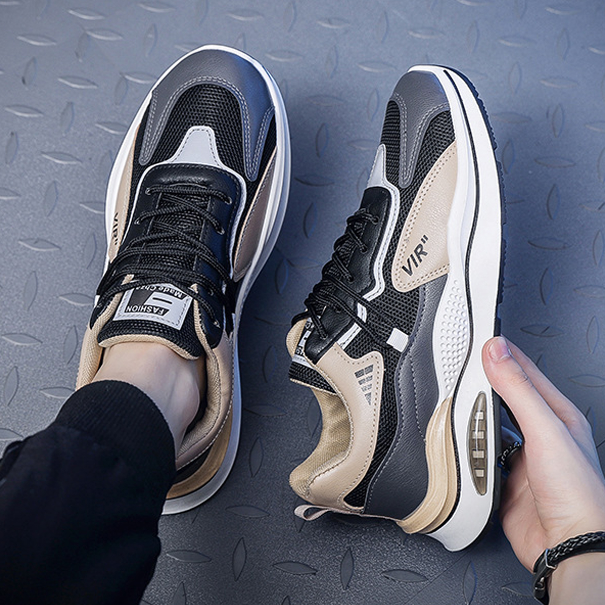 Whoppy SL32 Sepatu Sneakers Pria Import (FREE BOX)