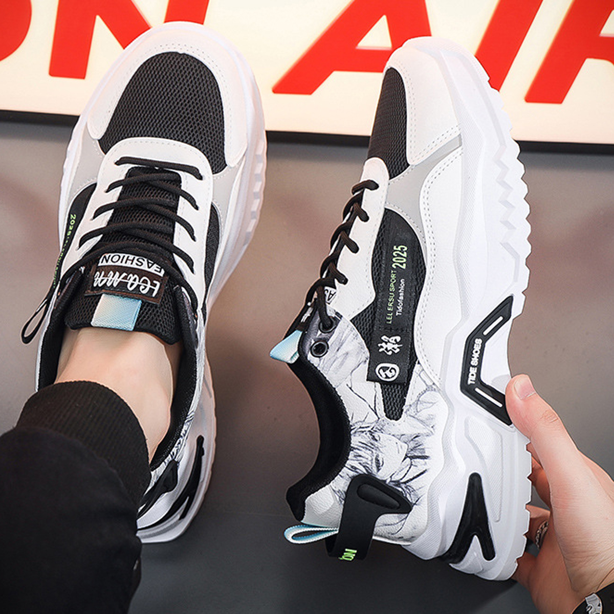 Whoppy SL36 Sepatu Sneakers Pria Import (FREE BOX)