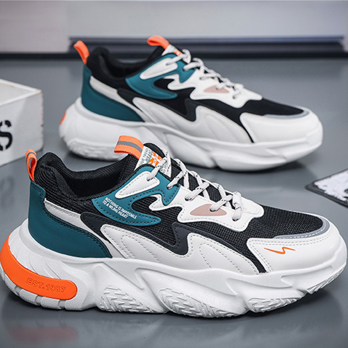 Whoppy SL37 Sepatu Sneakers Pria Import (FREE BOX) - Discontinue