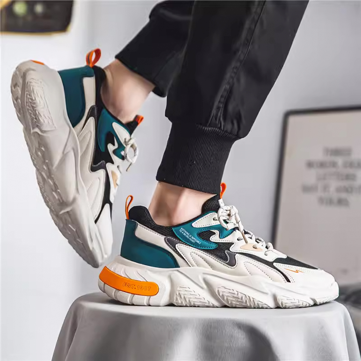 Whoppy SL37 Sepatu Sneakers Pria Import (FREE BOX) - Discontinue