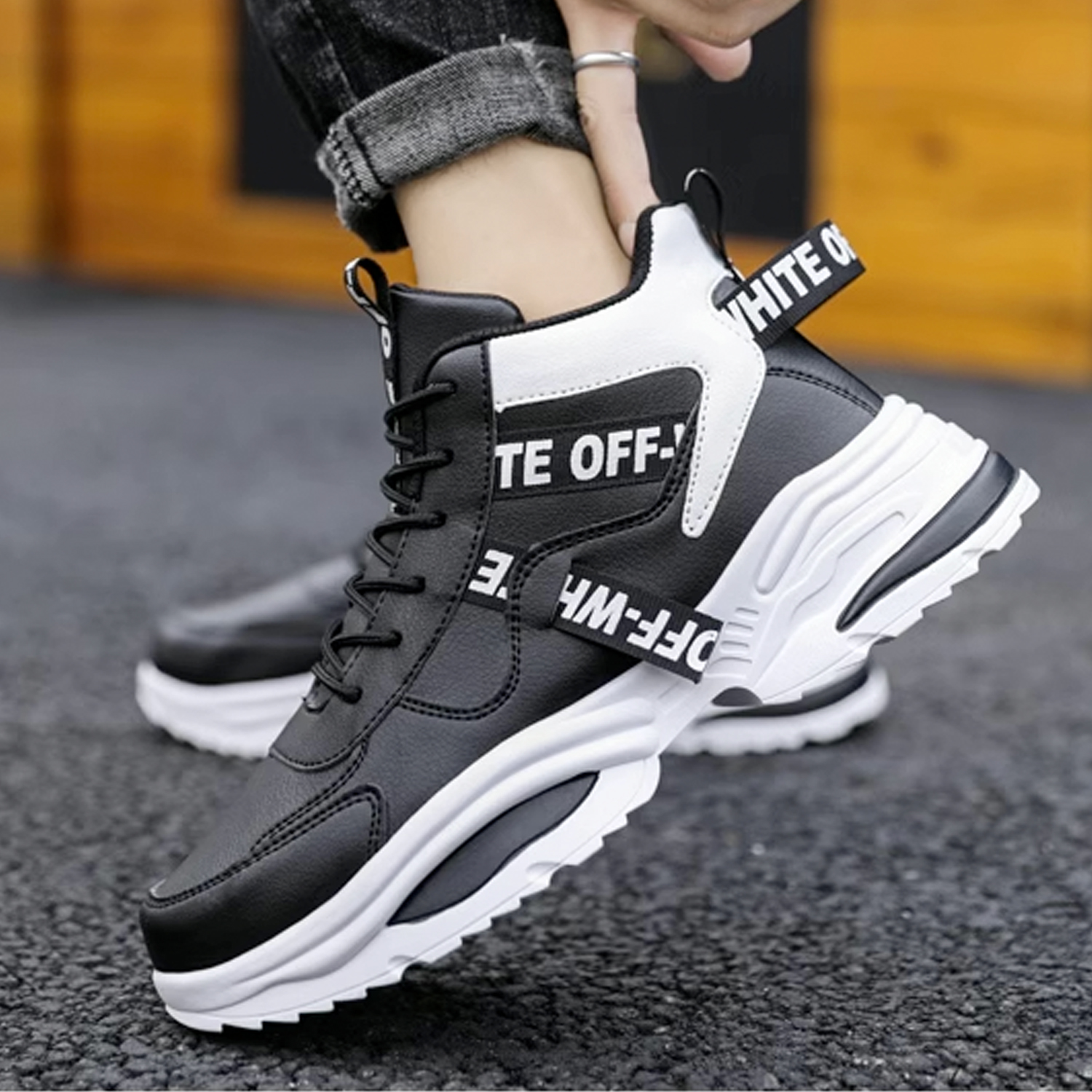 Whoppy SL38 Sepatu Sneakers Pria Import (FREE BOX) - Discontinue