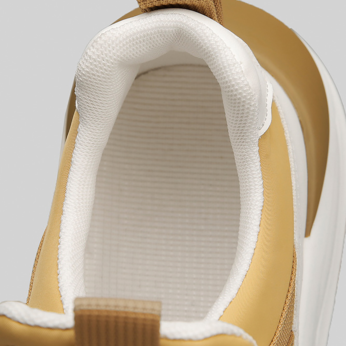 Whoppy SL46 Sepatu Sneakers Pria Import (FREE BOX) - Discontinue