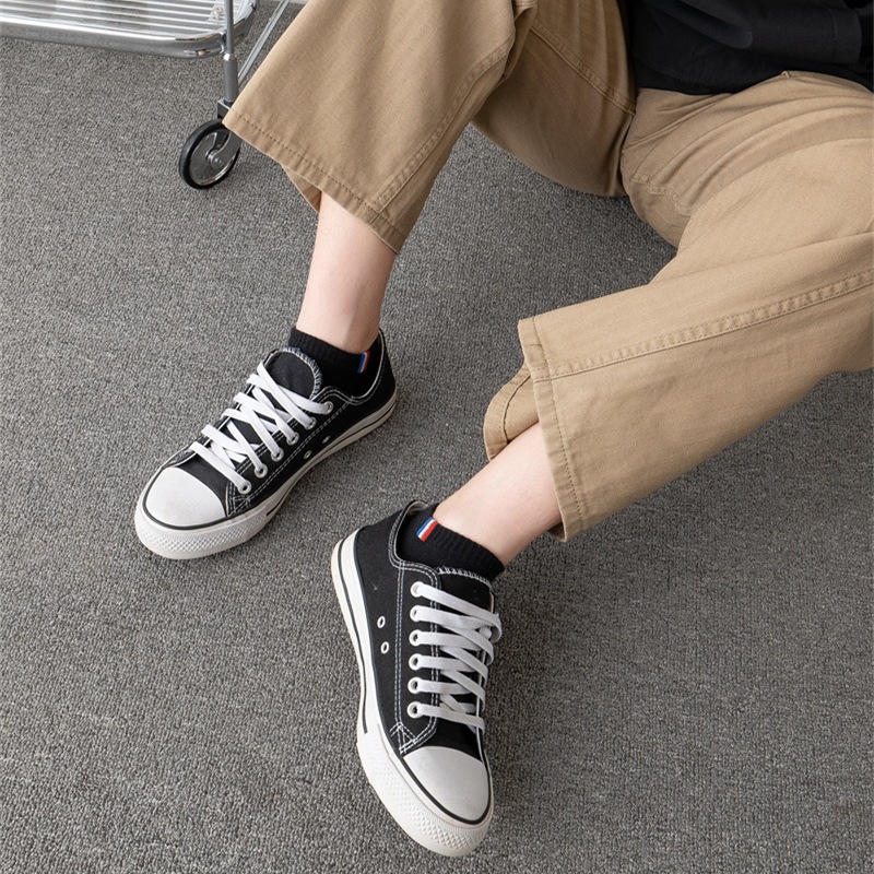 Kaos Kaki Pria Olahraga Putih Hitam Strip Merah Biru Katun Pendek