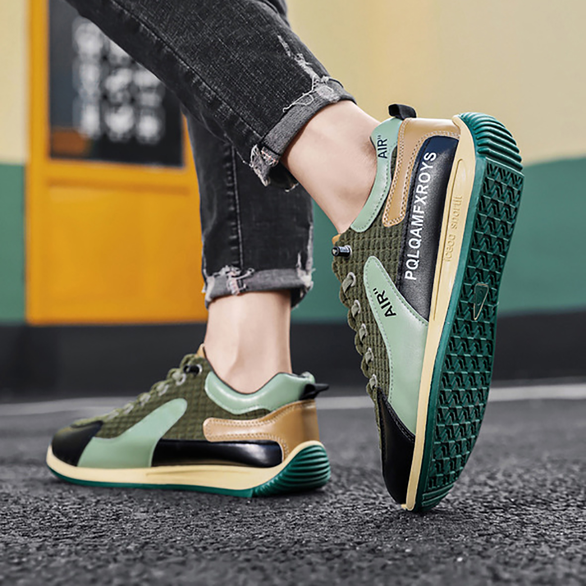 Whoppy SL49 Sepatu Sneakers Pria Import (FREE BOX)