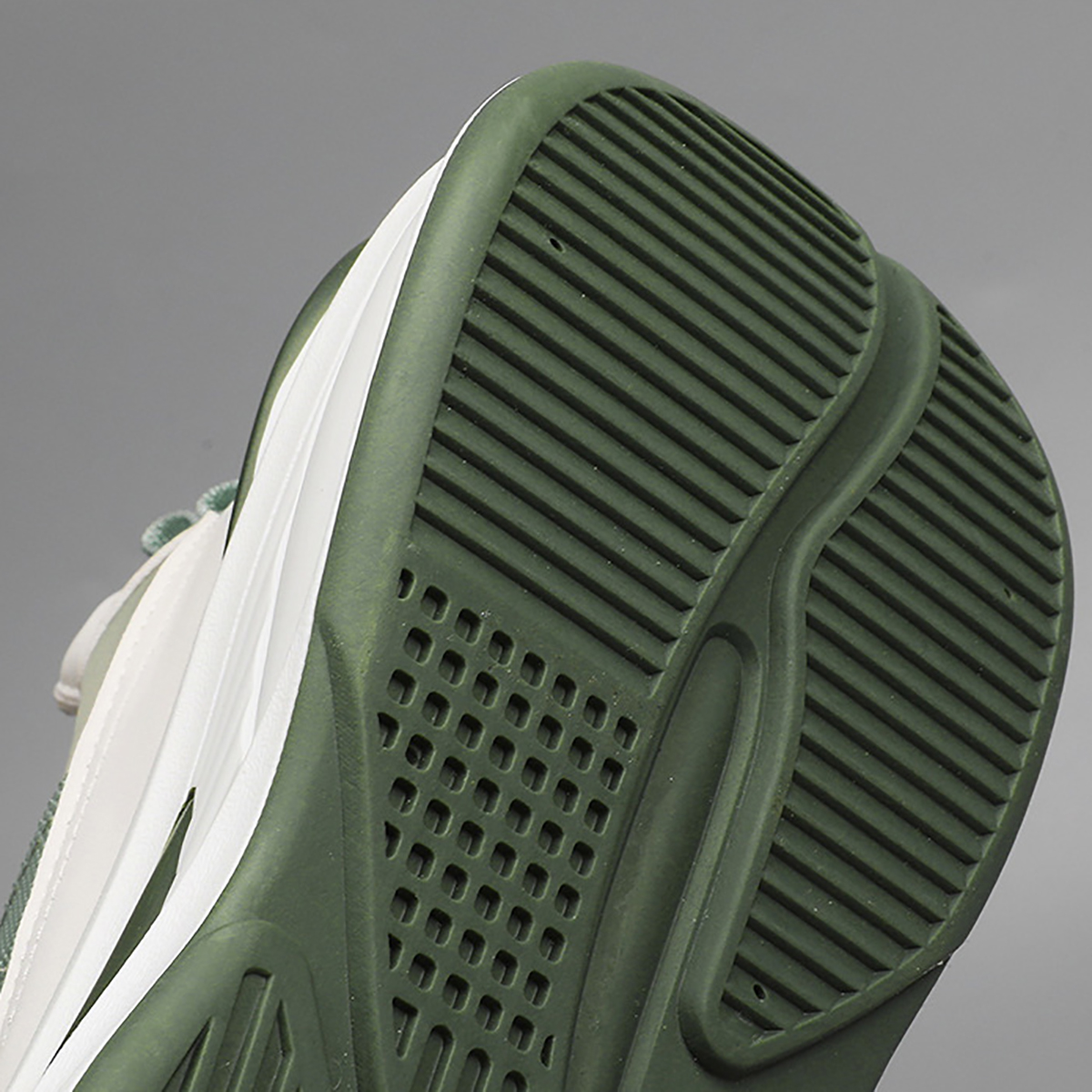 Whoppy SL46 Sepatu Sneakers Pria Import (FREE BOX) - Discontinue