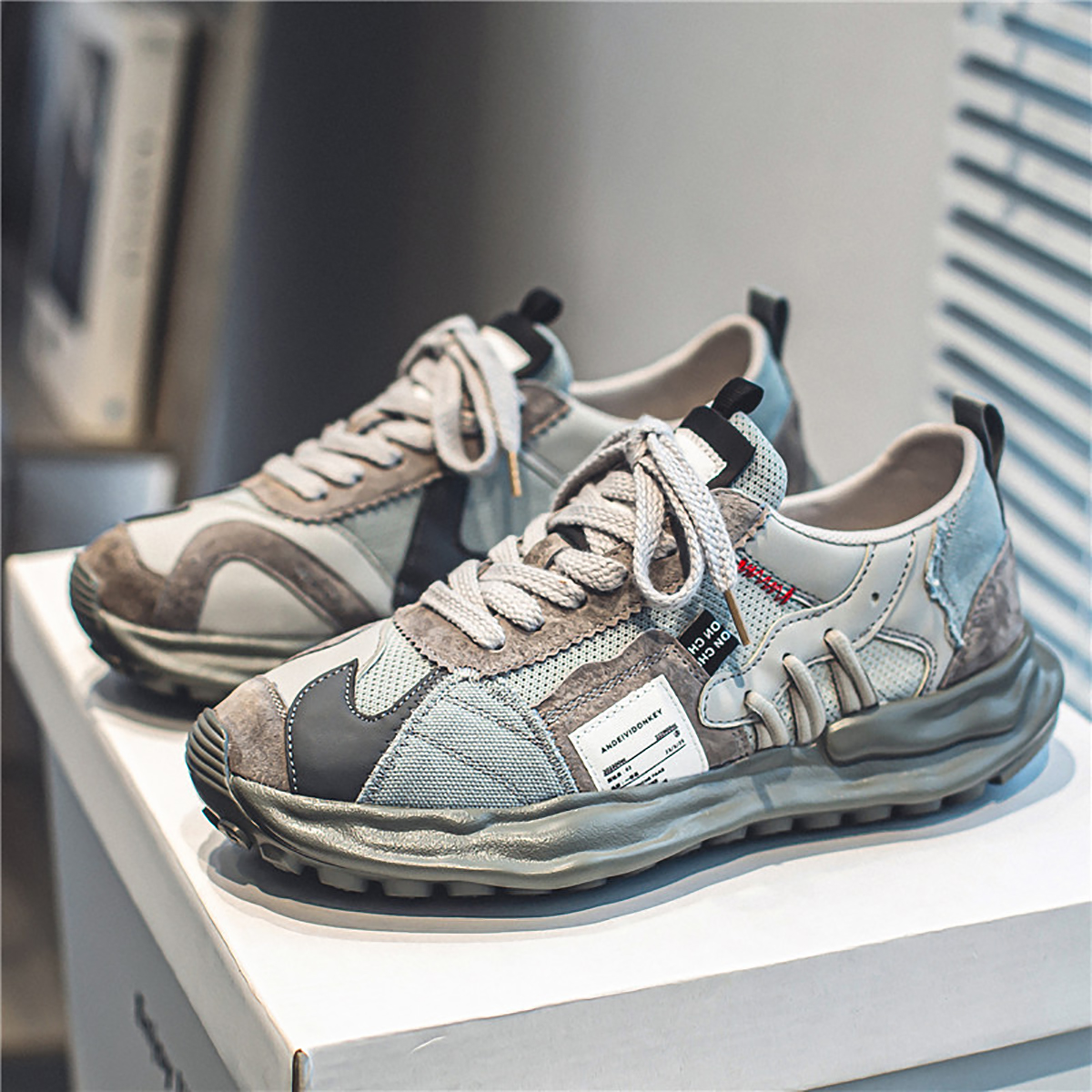 Whoppy SL45 Sepatu Sneakers Pria Import (FREE BOX)