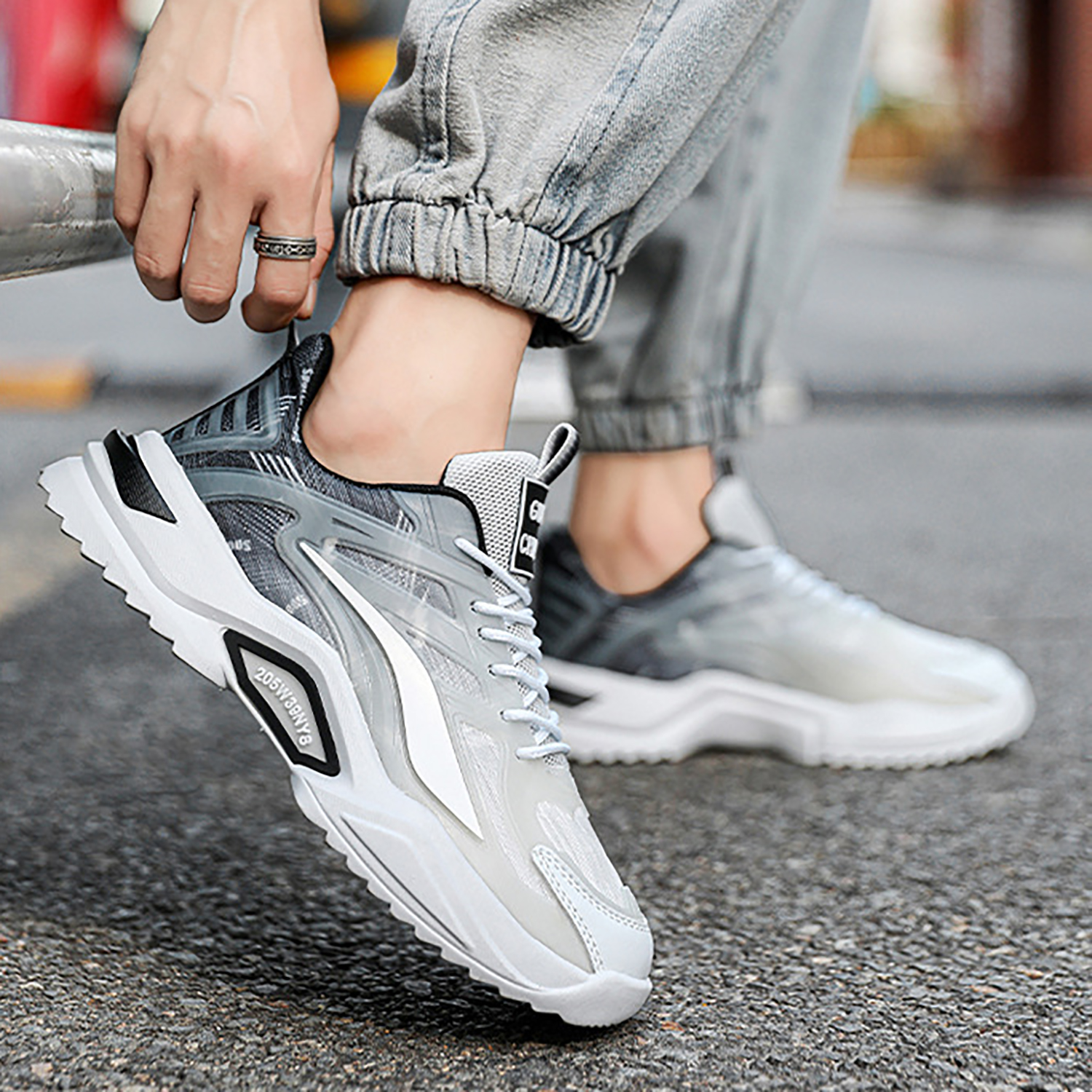 Whoppy SL52 Sepatu Sneakers Pria Import (FREE BOX)