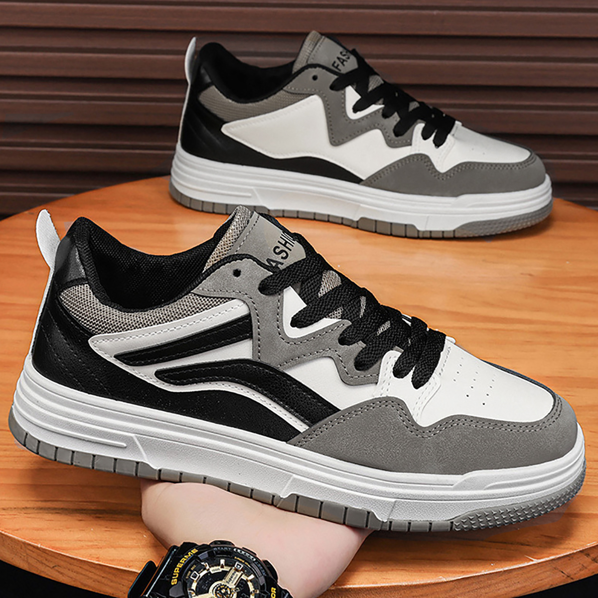 Whoppy SL53 Sepatu Sneakers Pria Import (FREE BOX)