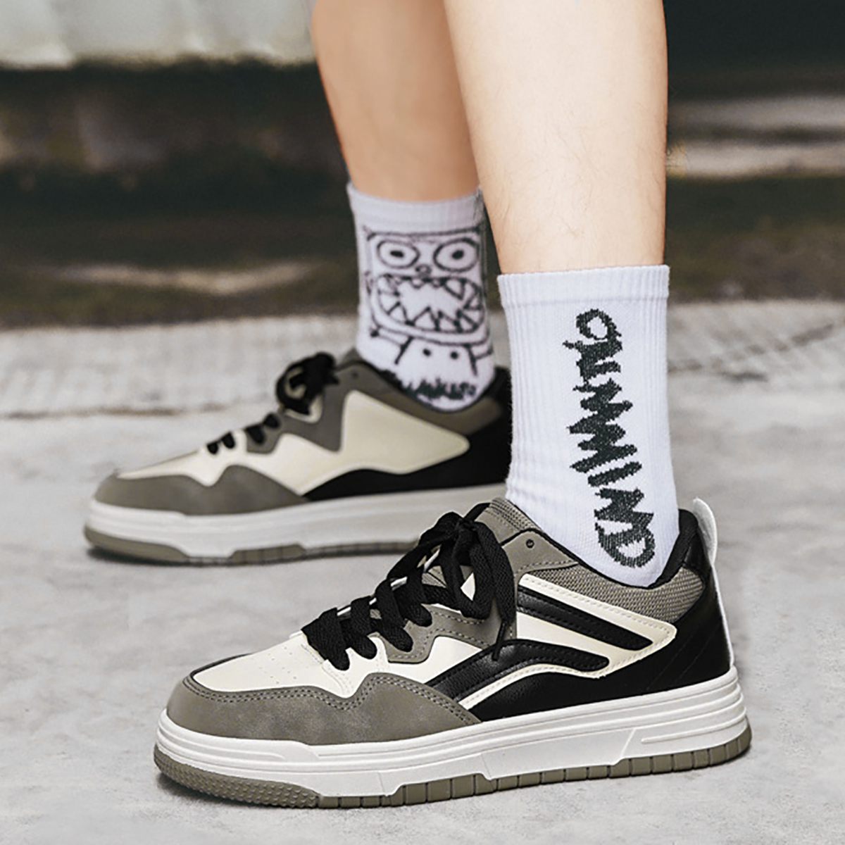 Whoppy SL53 Sepatu Sneakers Pria Import (FREE BOX)