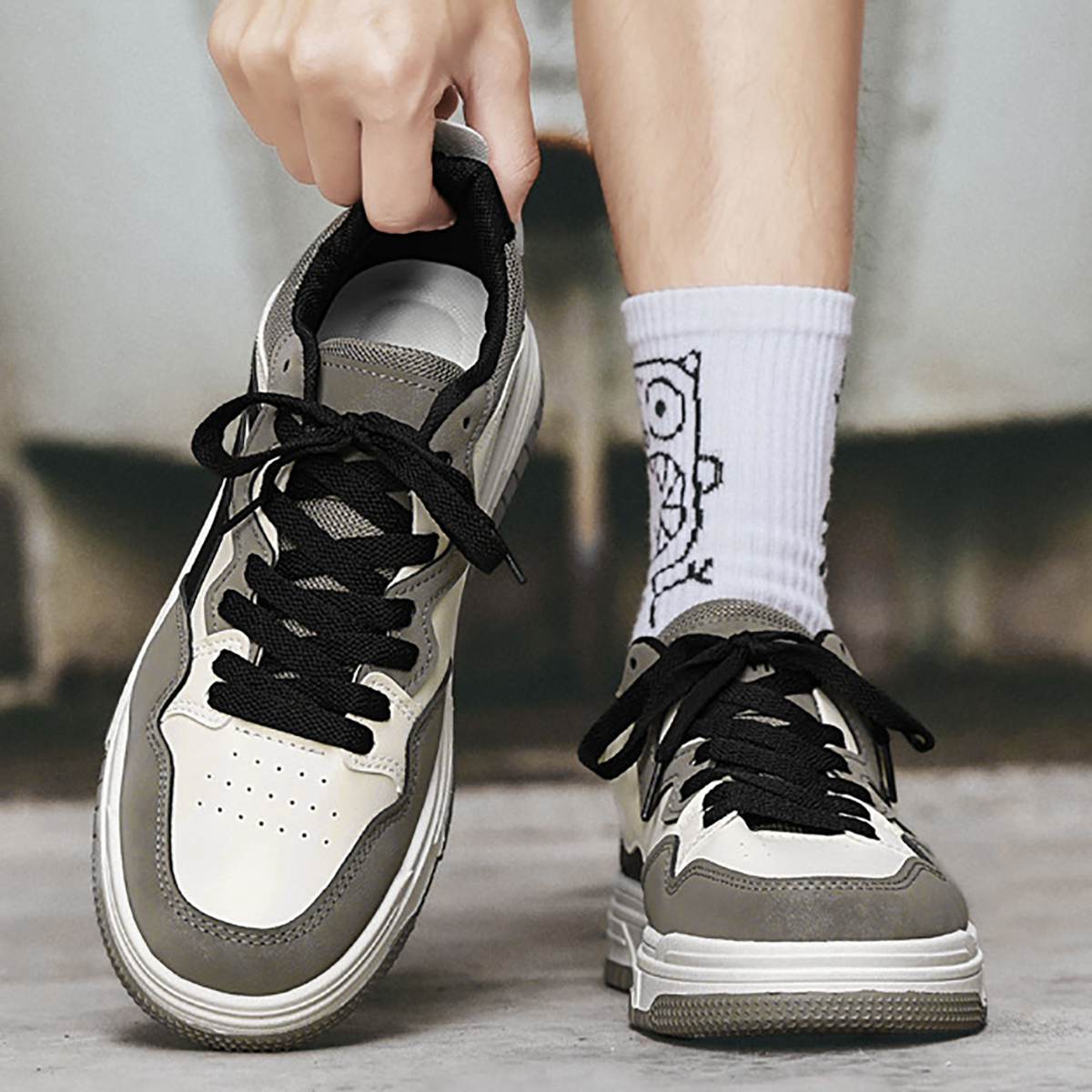 Whoppy SL53 Sepatu Sneakers Pria Import (FREE BOX)