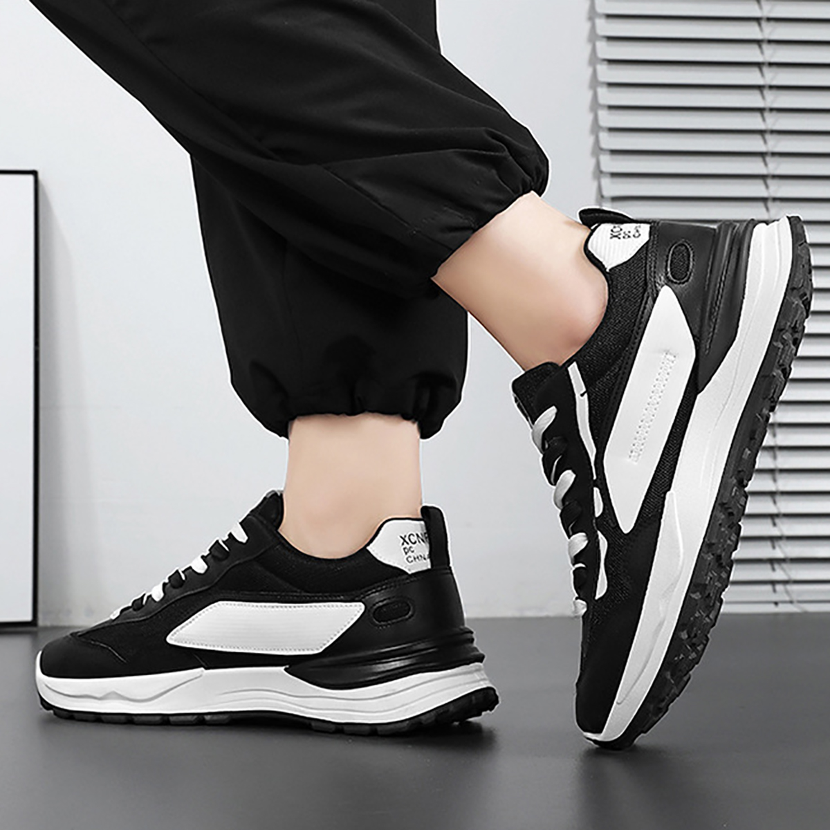 Whoppy SL58 Sepatu Sneakers Pria Import (FREE BOX)