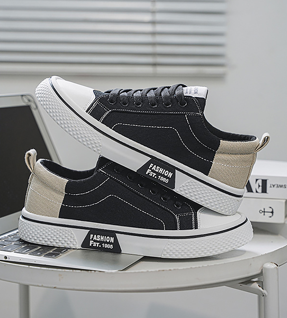 Whoppy SL57 Sepatu Sneakers Pria Import (FREE BOX)