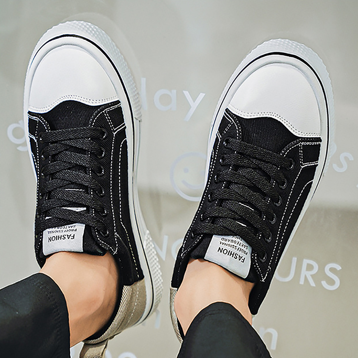 Whoppy SL57 Sepatu Sneakers Pria Import (FREE BOX)