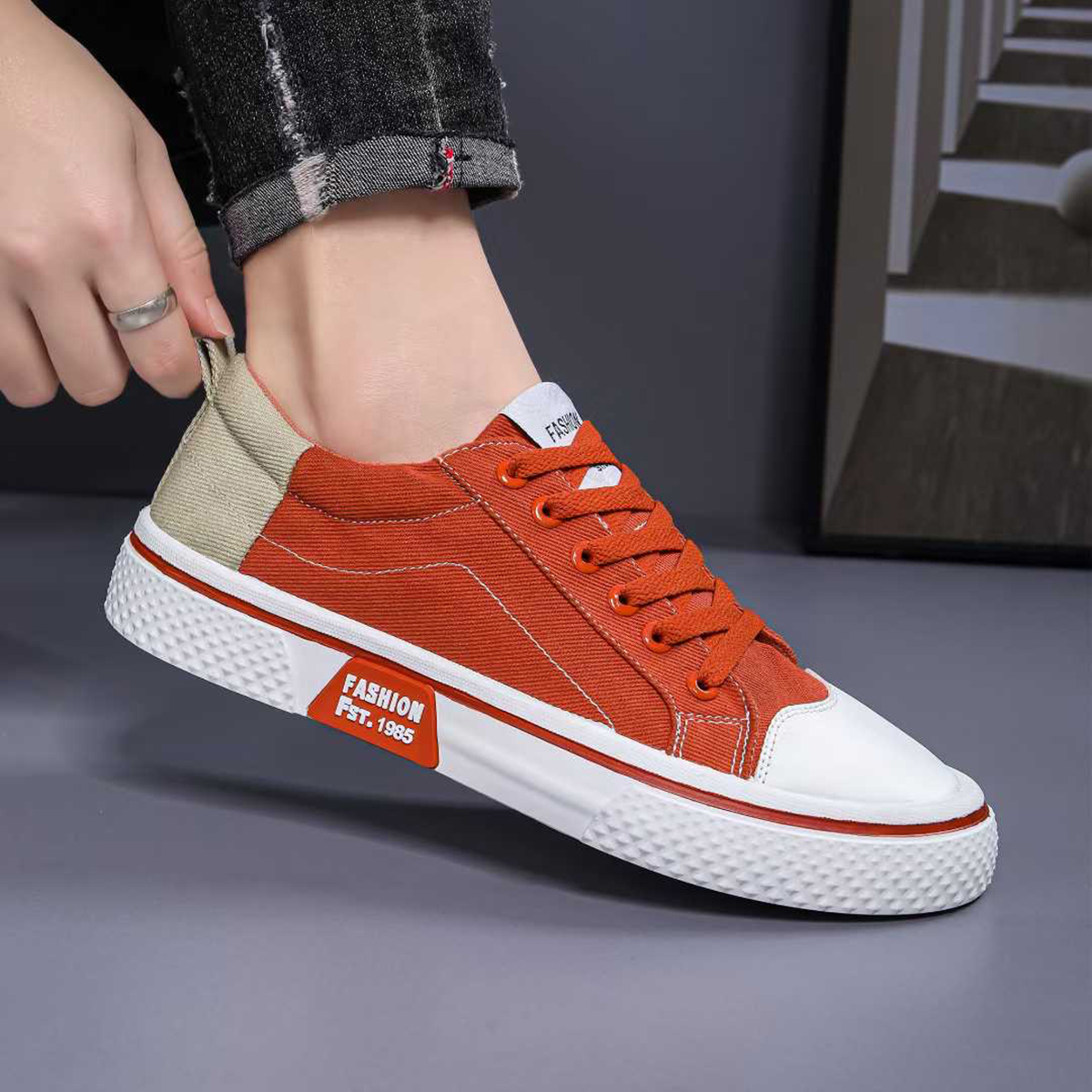 Whoppy SL57 Sepatu Sneakers Pria Import (FREE BOX)