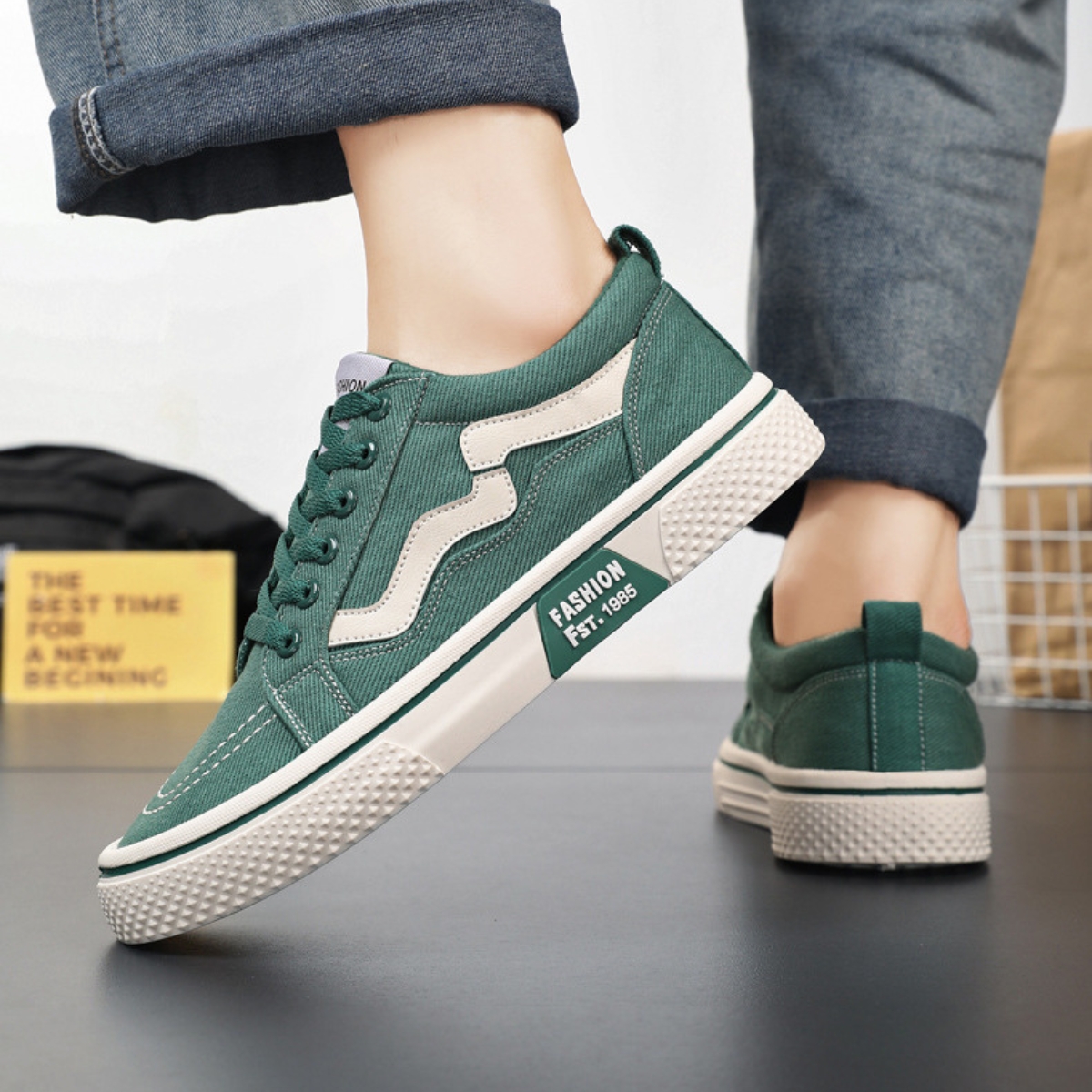 Whoppy SL65 Sepatu Sneakers Pria Import (FREE BOX)