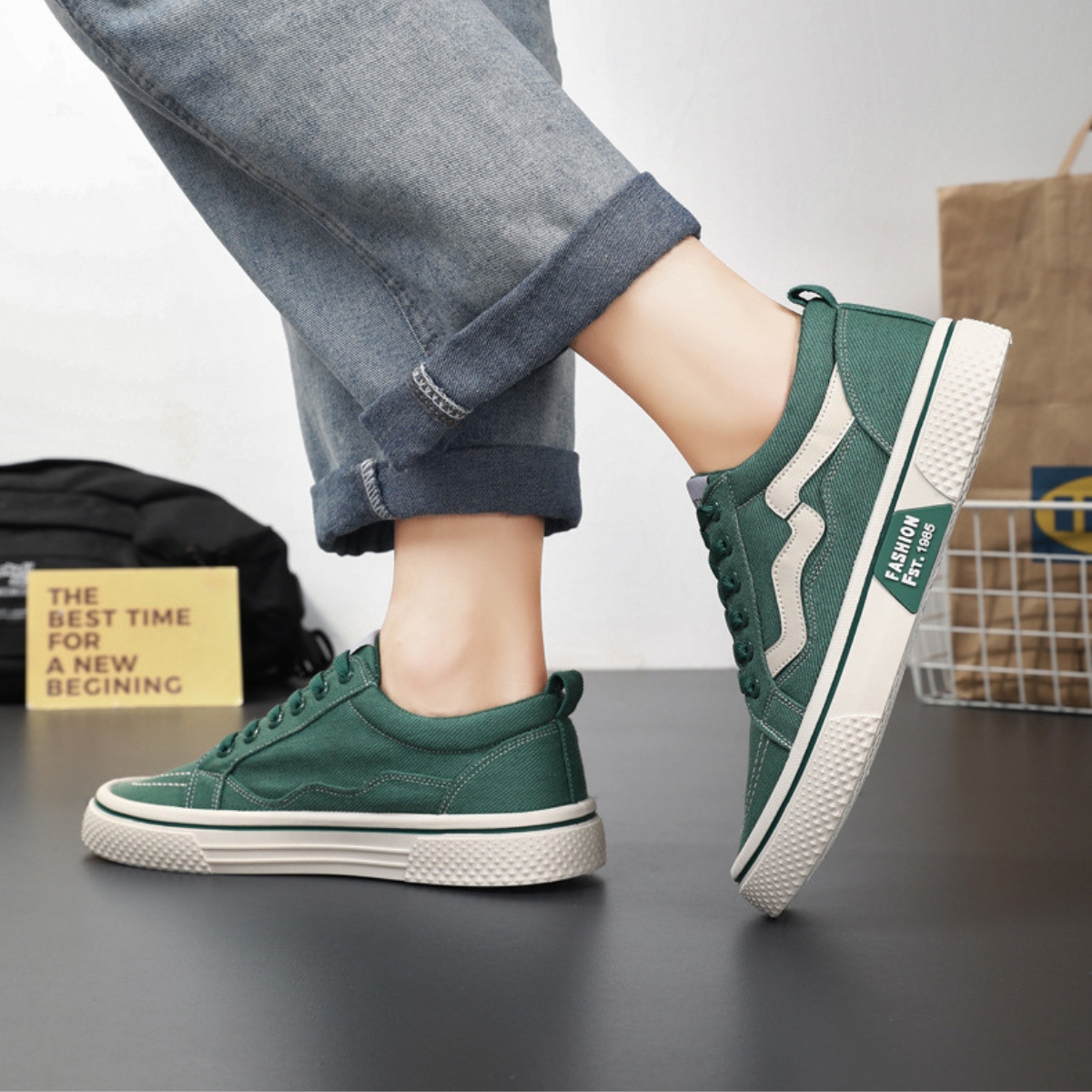 Whoppy SL65 Sepatu Sneakers Pria Import (FREE BOX)