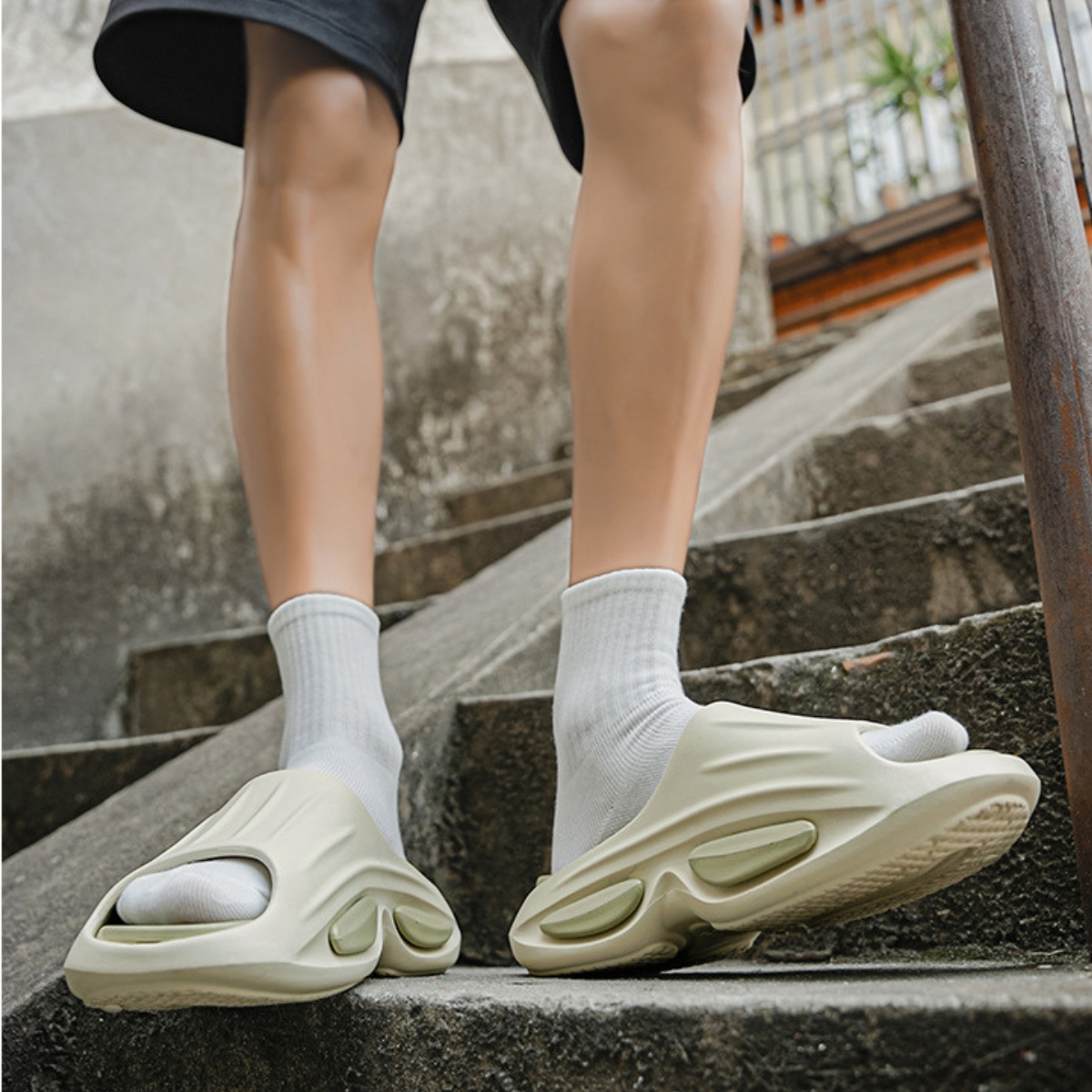 Whoppy Sandal Pria JF1 Double Decker Sole Karet