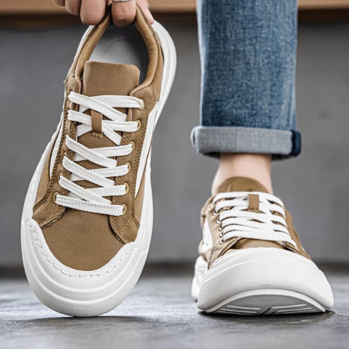 Whoppy SL70 Sepatu Sneakers Pria Import (FREE BOX)