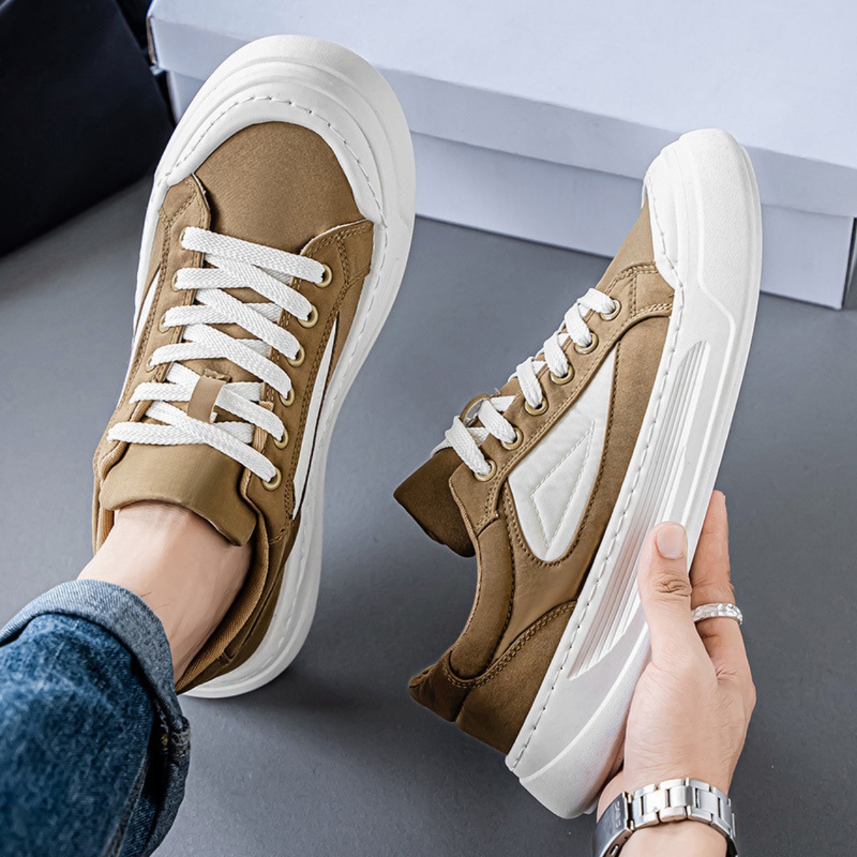 Whoppy SL70 Sepatu Sneakers Pria Import (FREE BOX)