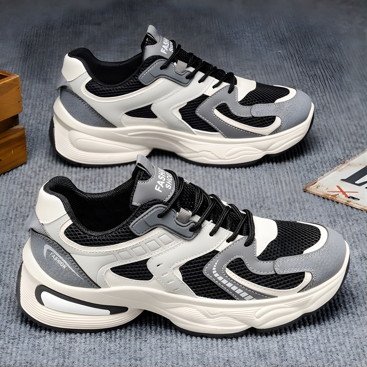 Whoppy SL68 Sepatu Sneakers Pria Import (FREE BOX)