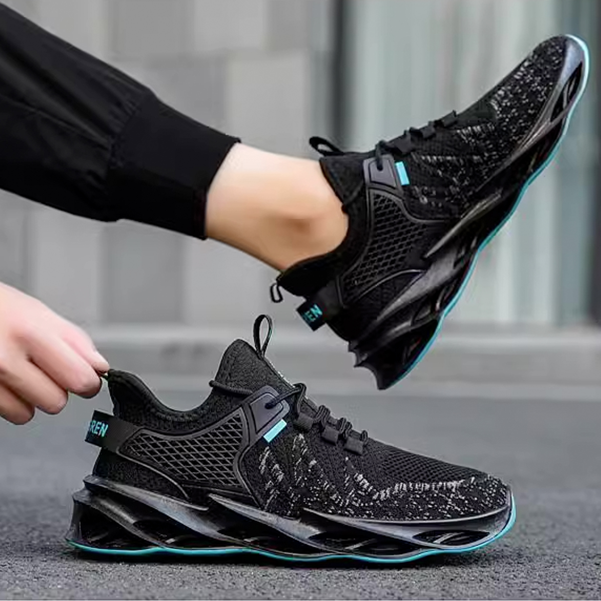 Whoppy SL31 Sepatu Sneakers Pria Import (FREE BOX) - Discontinue