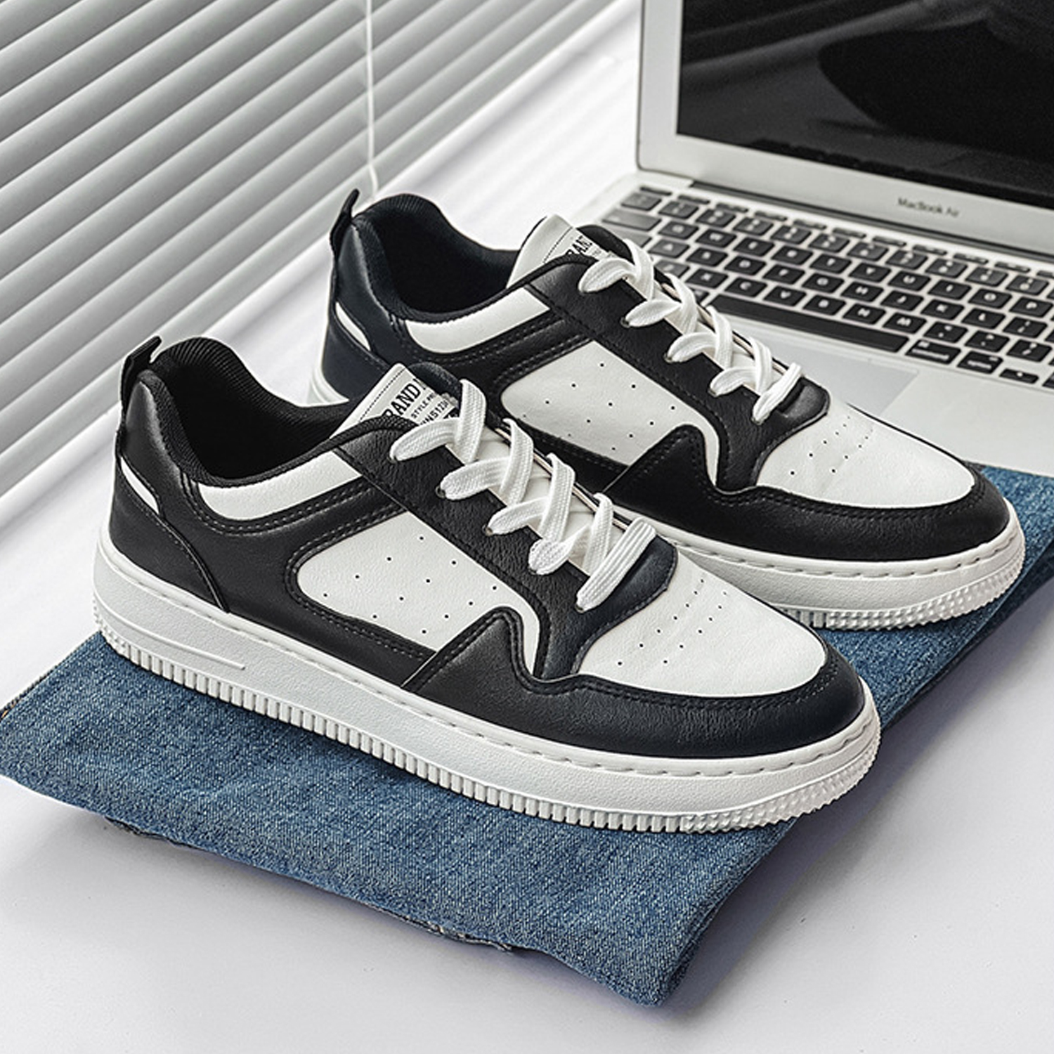 Whoppy SL40 Sepatu Sneakers Pria Import (FREE BOX)