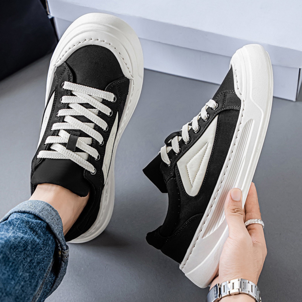 Whoppy SL70 Sepatu Sneakers Pria Import (FREE BOX)